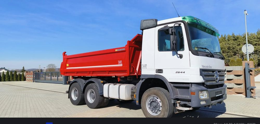 Mercedes-Benz Mercedes-Benz Actros 2644 K/ 6x4 / Meiller Retarder /Wywrotka/Euro 3 - Tovornjak prekucnik: slika 2 Mercedes-Benz Mercedes-Benz Actros 2644 K/ 6x4 / Meiller Retarder /Wywrotka/Euro 3 - Tovornjak prekucnik: slika 2
