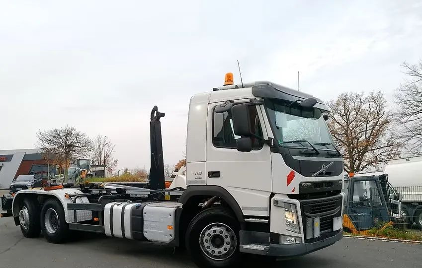 Volvo FM 410 • 6x2 • Meiller z systemem HDS (roll-off) • Euro 6 • Przebieg 251235 km • - Kotalni prekucni tovornjak: slika 1 Volvo FM 410 • 6x2 • Meiller z systemem HDS (roll-off) • Euro 6 • Przebieg 251235 km • - Kotalni prekucni tovornjak: slika 1