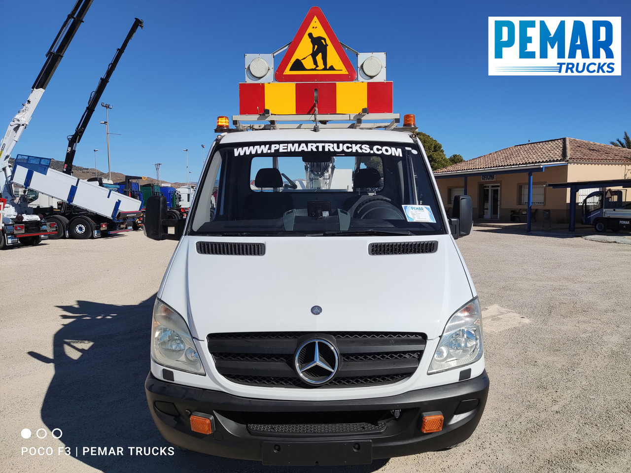MERCEDES-BENZ 516 CDI CESTA ELEVADORA, 160 cv - Dvižna ploščad montirana na tovornjak: slika 3 MERCEDES-BENZ 516 CDI CESTA ELEVADORA, 160 cv - Dvižna ploščad montirana na tovornjak: slika 3
