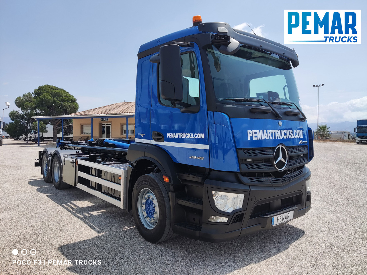 MERCEDES-BENZ ANTOS 2546 6X2 MULTILIFT - Kontejnerski tovornjak/ Tovornjak z zamenljivim tovoriščem: slika 4 MERCEDES-BENZ ANTOS 2546 6X2 MULTILIFT - Kontejnerski tovornjak/ Tovornjak z zamenljivim tovoriščem: slika 4