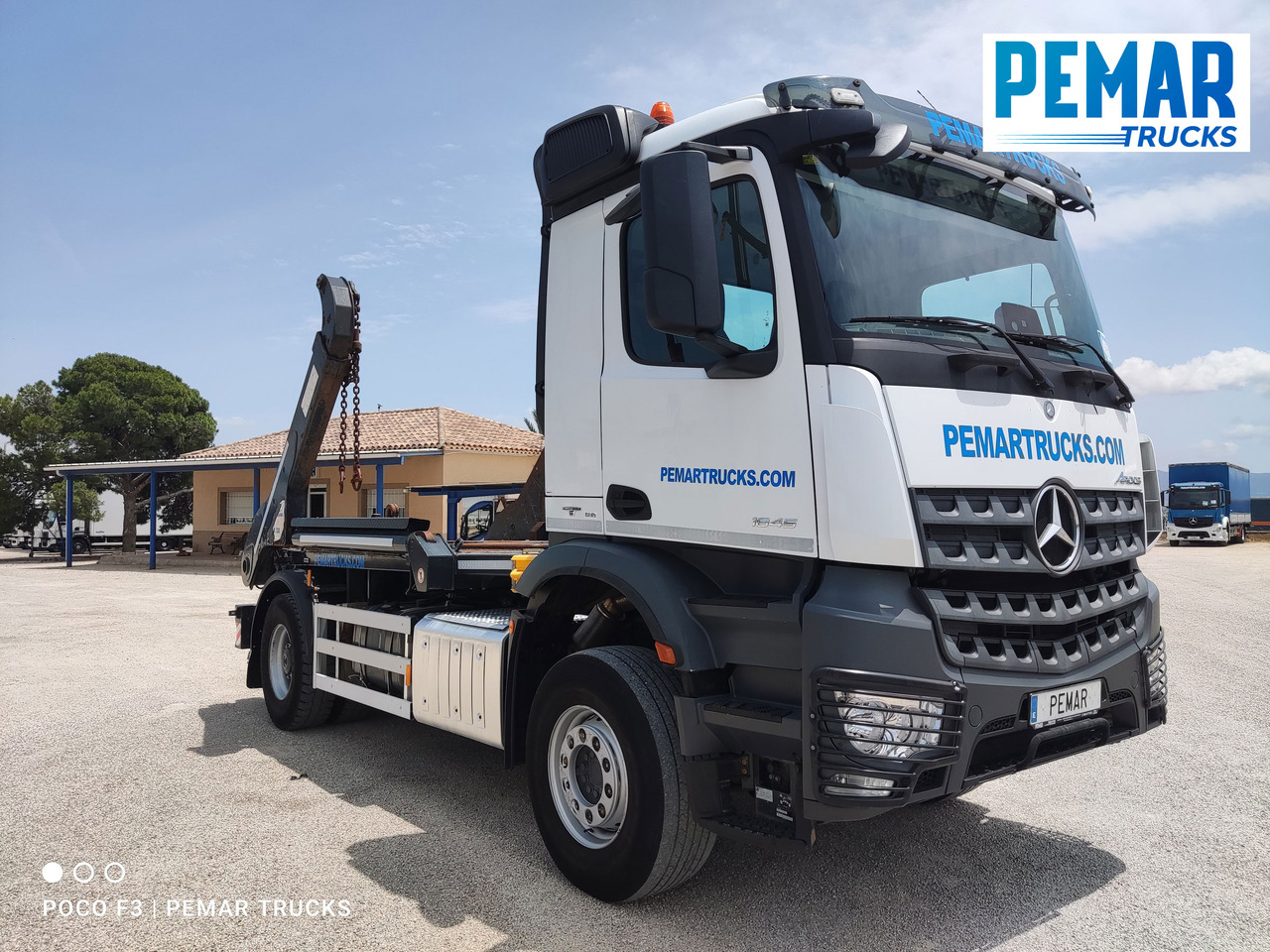 MERCEDES-BENZ AROCS 1845 PORTACONTENEDOR CADENAS - Komunalni tovornjak: slika 4 MERCEDES-BENZ AROCS 1845 PORTACONTENEDOR CADENAS - Komunalni tovornjak: slika 4
