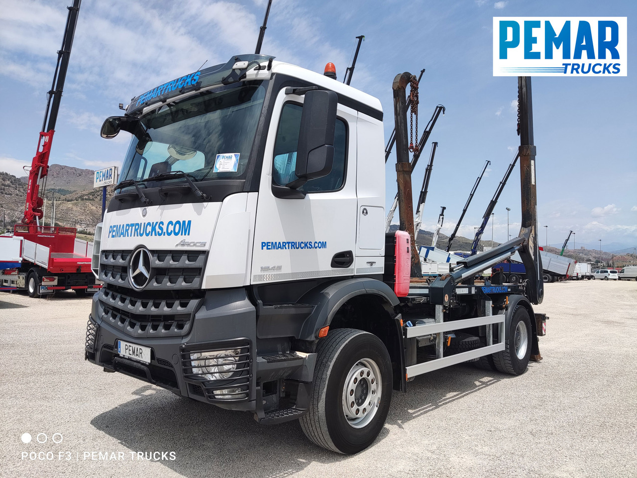 MERCEDES-BENZ AROCS 1845 PORTACONTENEDOR CADENAS - Komunalni tovornjak: slika 1 MERCEDES-BENZ AROCS 1845 PORTACONTENEDOR CADENAS - Komunalni tovornjak: slika 1
