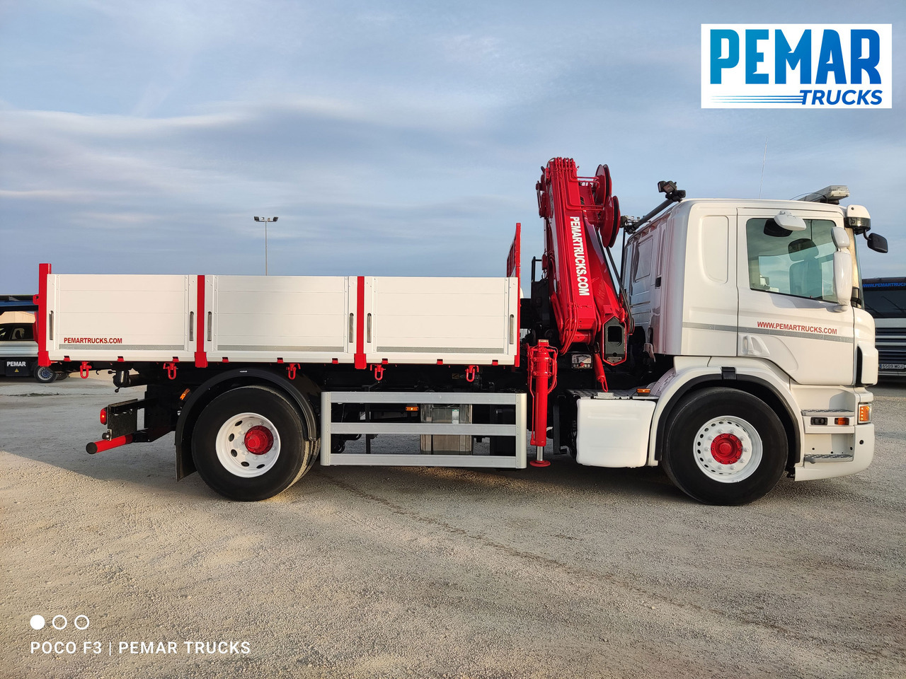 SCANIA P 280 GRUA BASCULANTE 18T EURO 6 - Tovornjak z dvigalom: slika 4 SCANIA P 280 GRUA BASCULANTE 18T EURO 6 - Tovornjak z dvigalom: slika 4