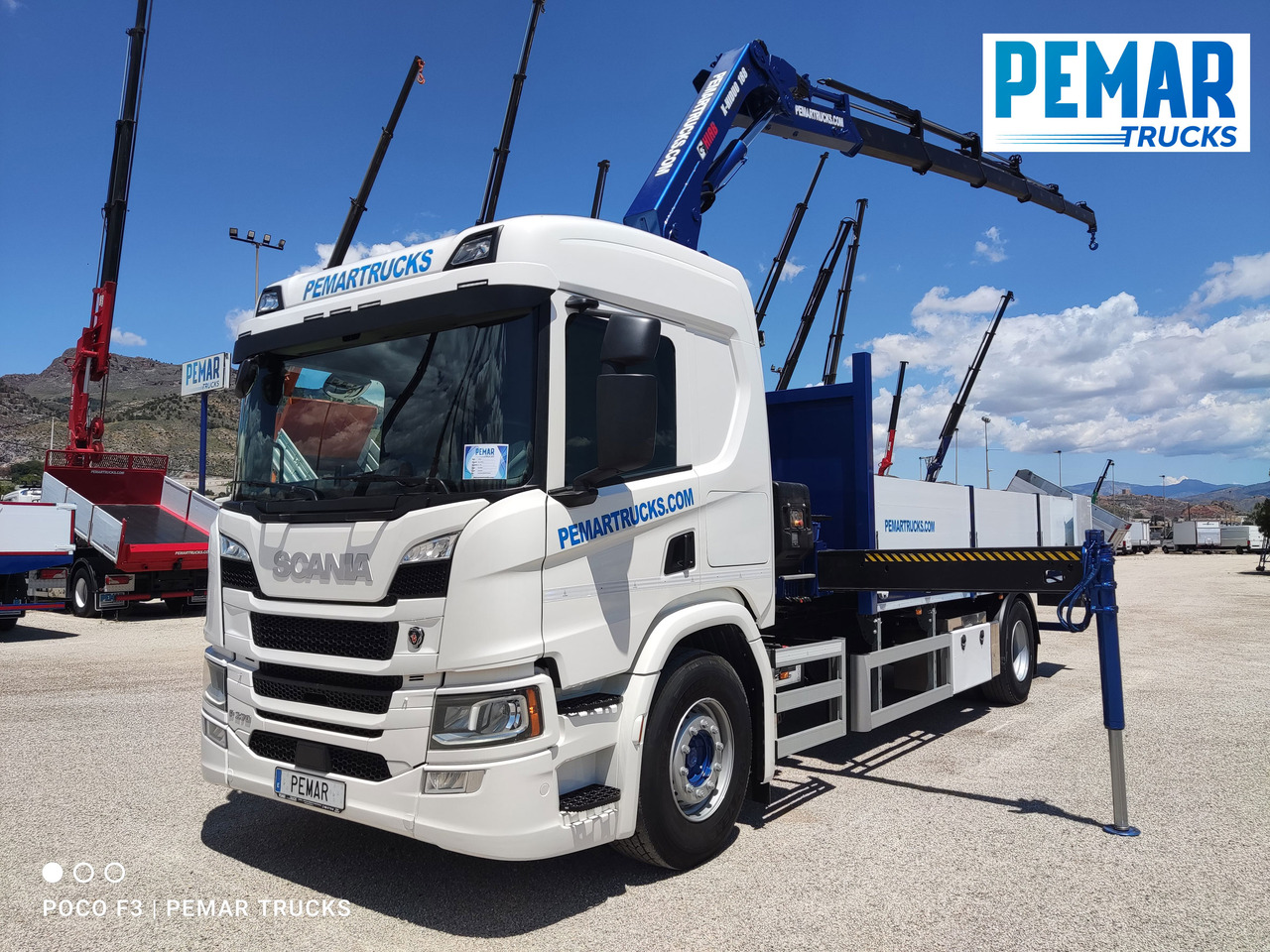 SCANIA P 370 4X2 GRUA CAJA FIJA - Tovornjak s kesonom, Tovornjak z dvigalom: slika 1 SCANIA P 370 4X2 GRUA CAJA FIJA - Tovornjak s kesonom, Tovornjak z dvigalom: slika 1