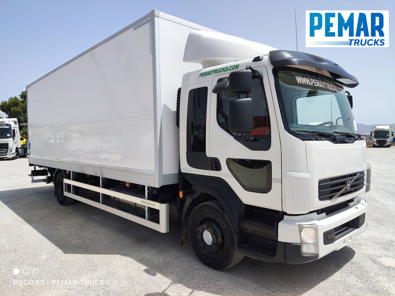VOLVO FL 240 FURGON CERRADO 16T EURO 5 - Tovornjak zabojnik: slika 3 VOLVO FL 240 FURGON CERRADO 16T EURO 5 - Tovornjak zabojnik: slika 3