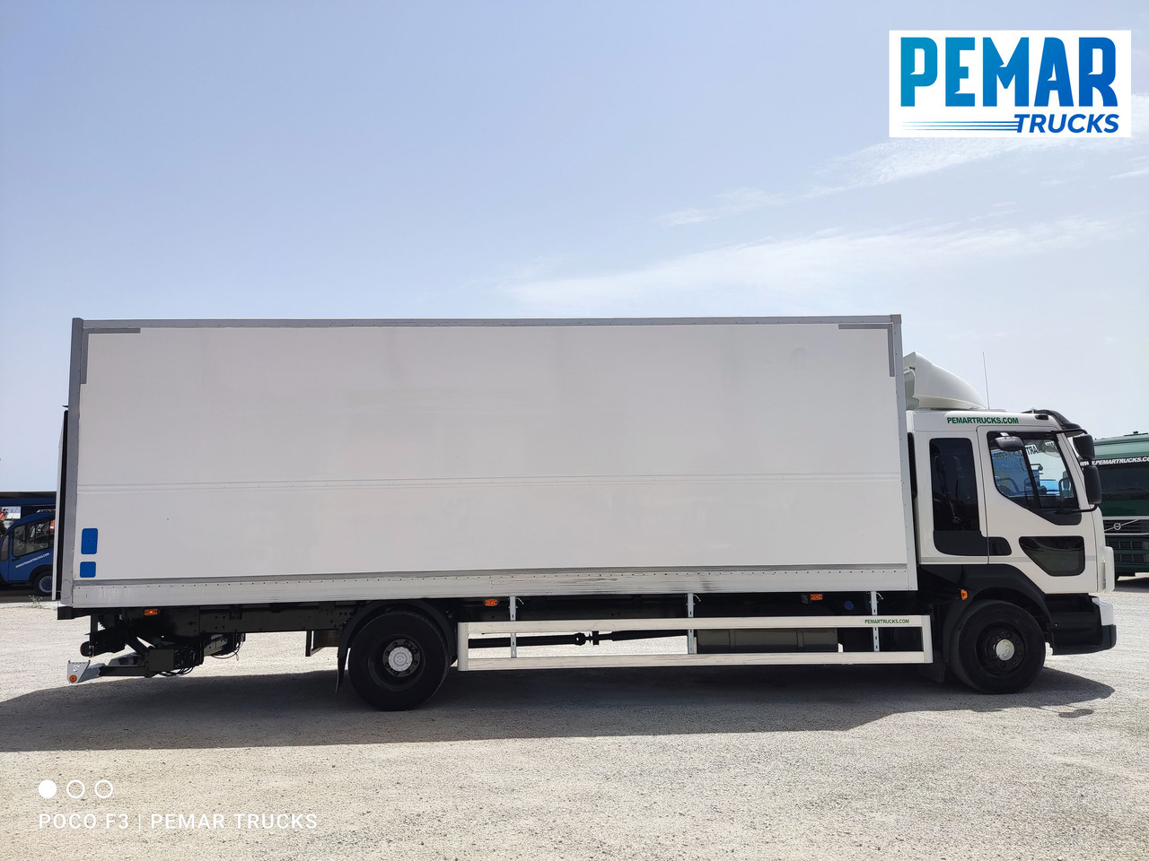VOLVO FL 240 FURGON CERRADO 16T EURO 5 - Tovornjak zabojnik: slika 4 VOLVO FL 240 FURGON CERRADO 16T EURO 5 - Tovornjak zabojnik: slika 4