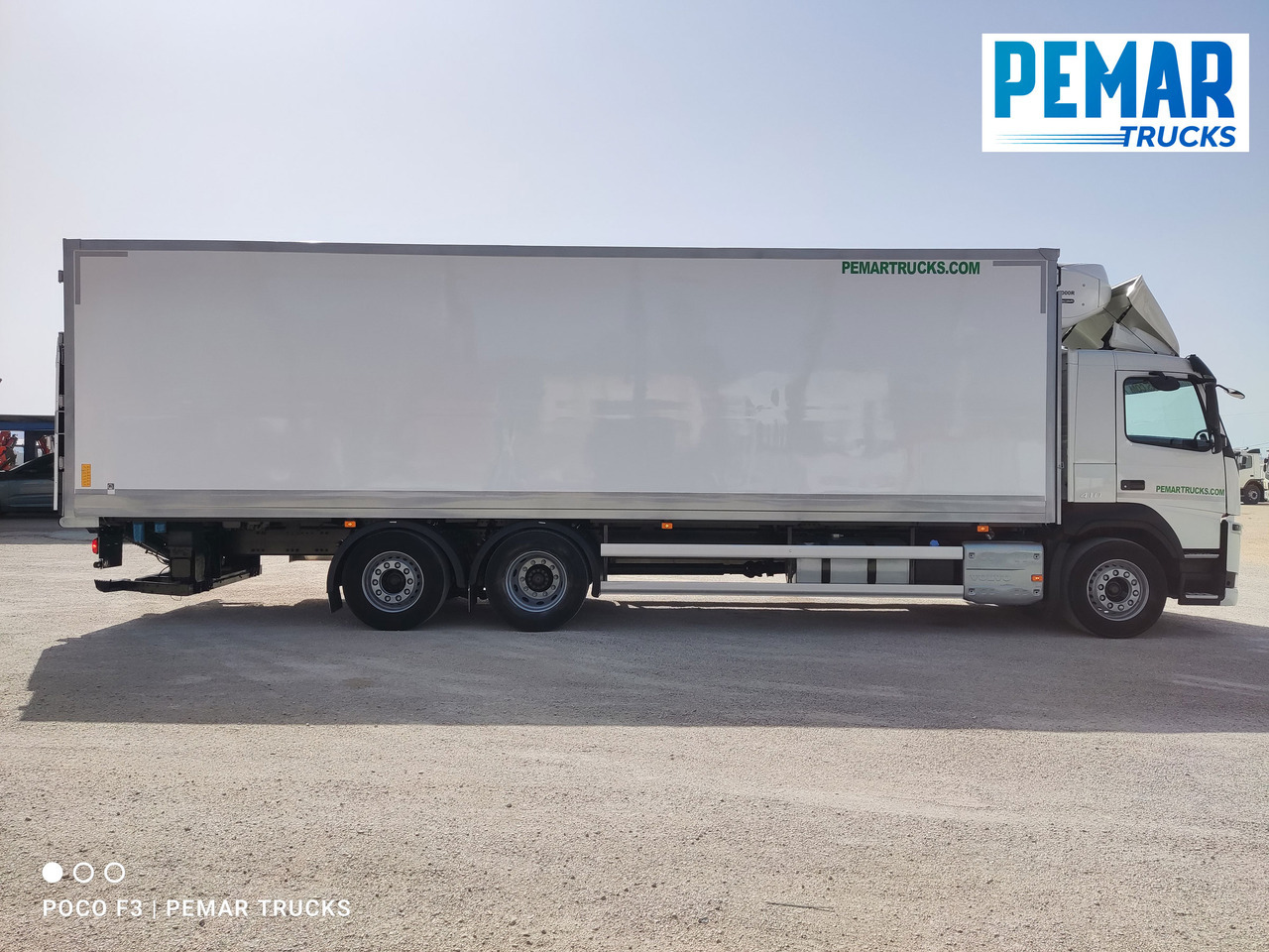VOLVO FM 410 6X2 FRIGORIFICO EURO 6 - Tovornjak hladilnik: slika 4 VOLVO FM 410 6X2 FRIGORIFICO EURO 6 - Tovornjak hladilnik: slika 4