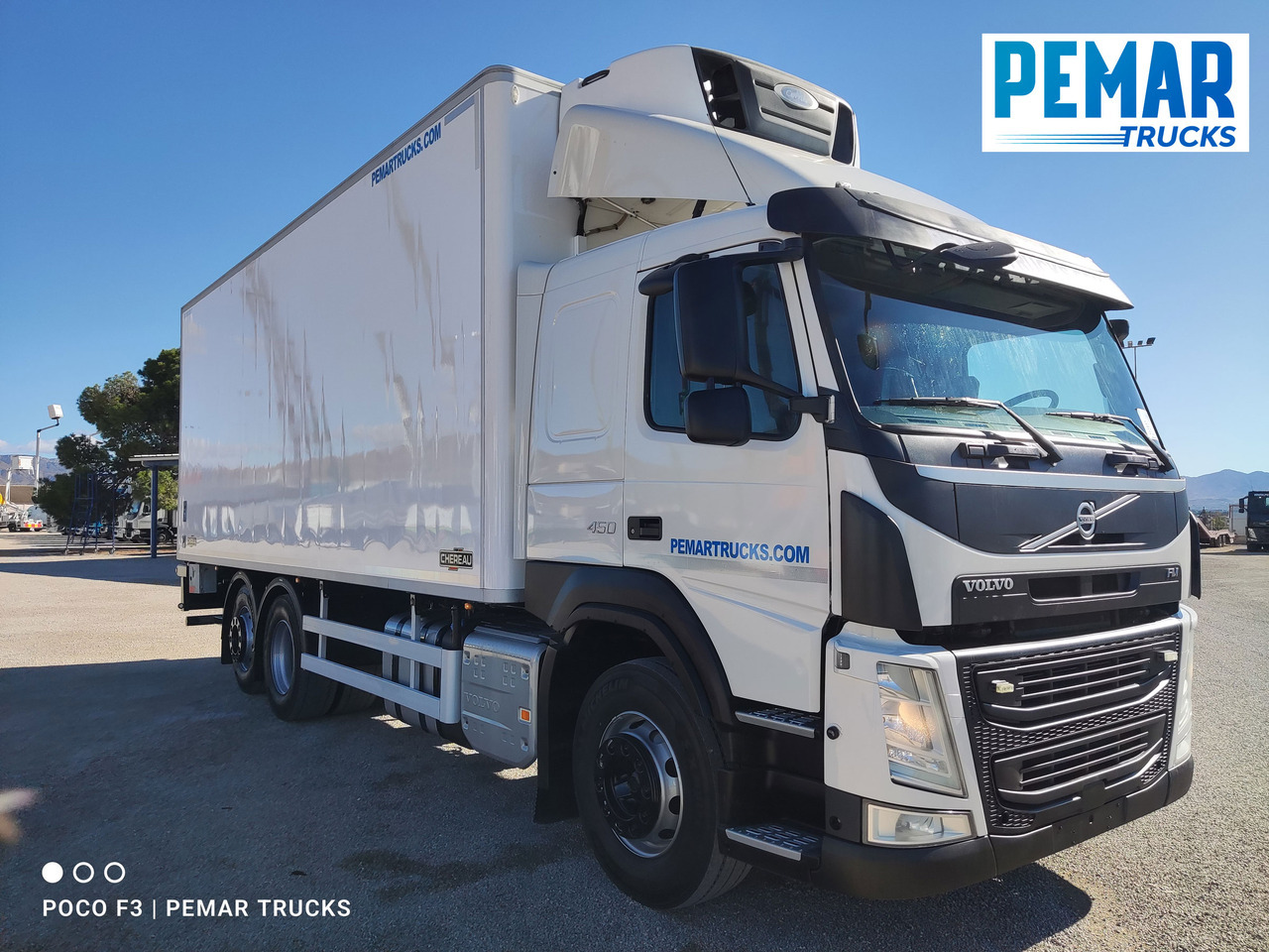 VOLVO FM 450 6X2 FRIGORIFICO EURO 6 - Tovornjak hladilnik: slika 3 VOLVO FM 450 6X2 FRIGORIFICO EURO 6 - Tovornjak hladilnik: slika 3