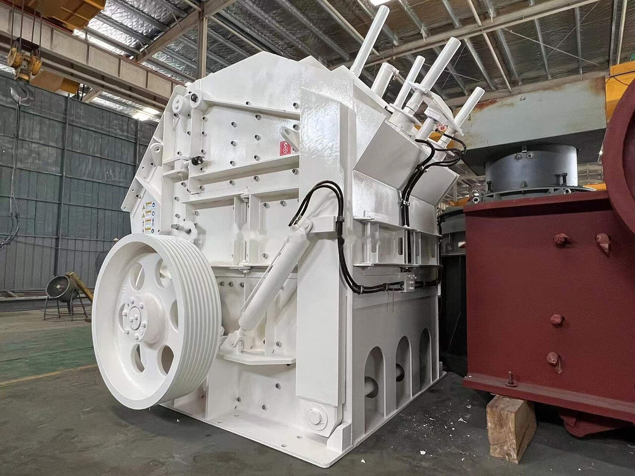Kinglink Minyu MIC133/115 HSI Impact Crusher - Udarni drobilec: slika 4 Kinglink Minyu MIC133/115 HSI Impact Crusher - Udarni drobilec: slika 4