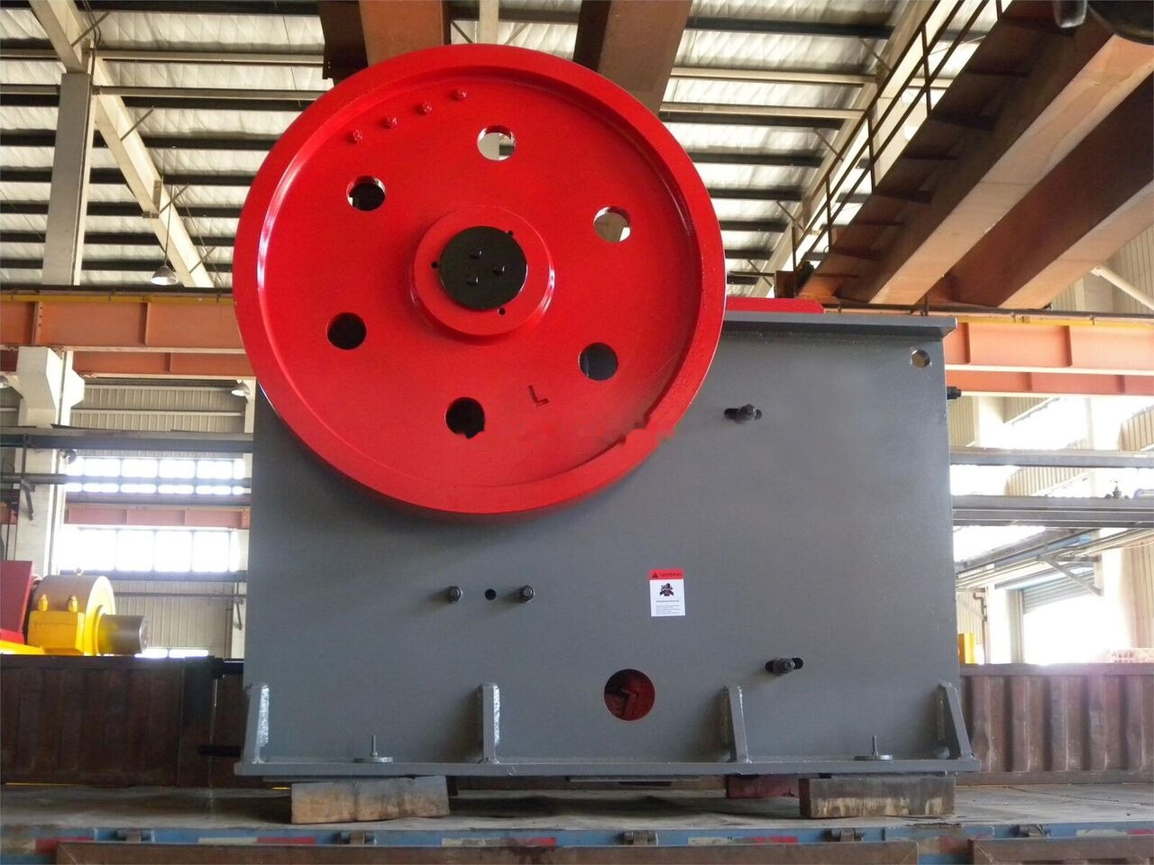 Kinglink PE600x900 Copper Mines Jaw Crusher - Čeljustni drobilec: slika 3 Kinglink PE600x900 Copper Mines Jaw Crusher - Čeljustni drobilec: slika 3