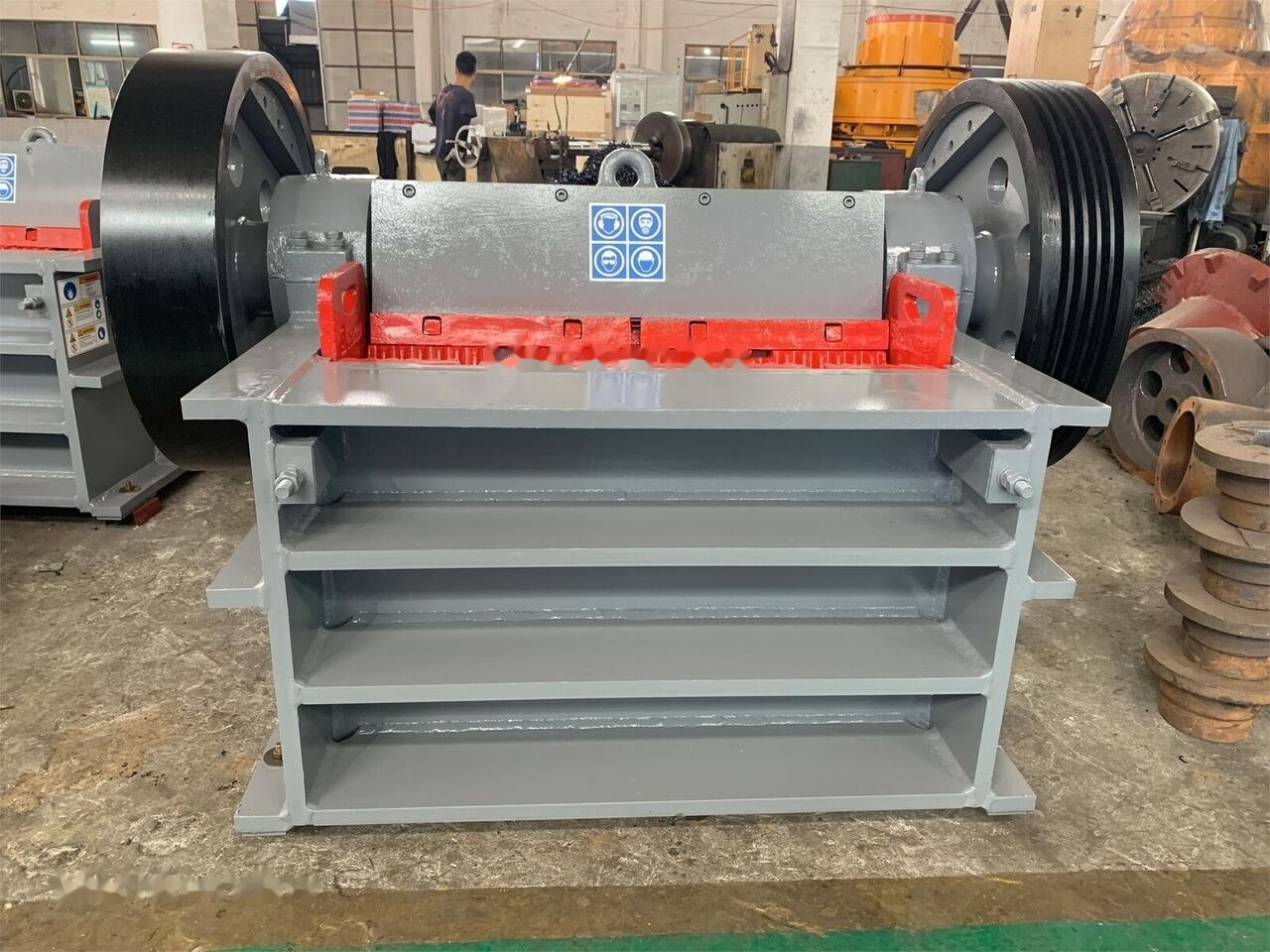 Kinglink PEX2501200 | PEX1047 Granulator Jaw Crusher - Čeljustni drobilec: slika 3 Kinglink PEX2501200 | PEX1047 Granulator Jaw Crusher - Čeljustni drobilec: slika 3