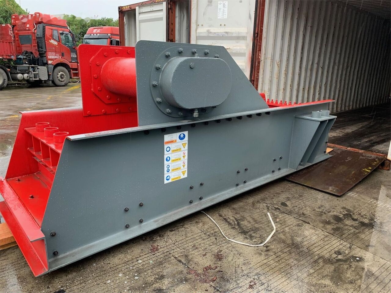 Kinglink ZSW380X96 Scalper Vibrating Feeder - Rudarski stroji: slika 2 Kinglink ZSW380X96 Scalper Vibrating Feeder - Rudarski stroji: slika 2