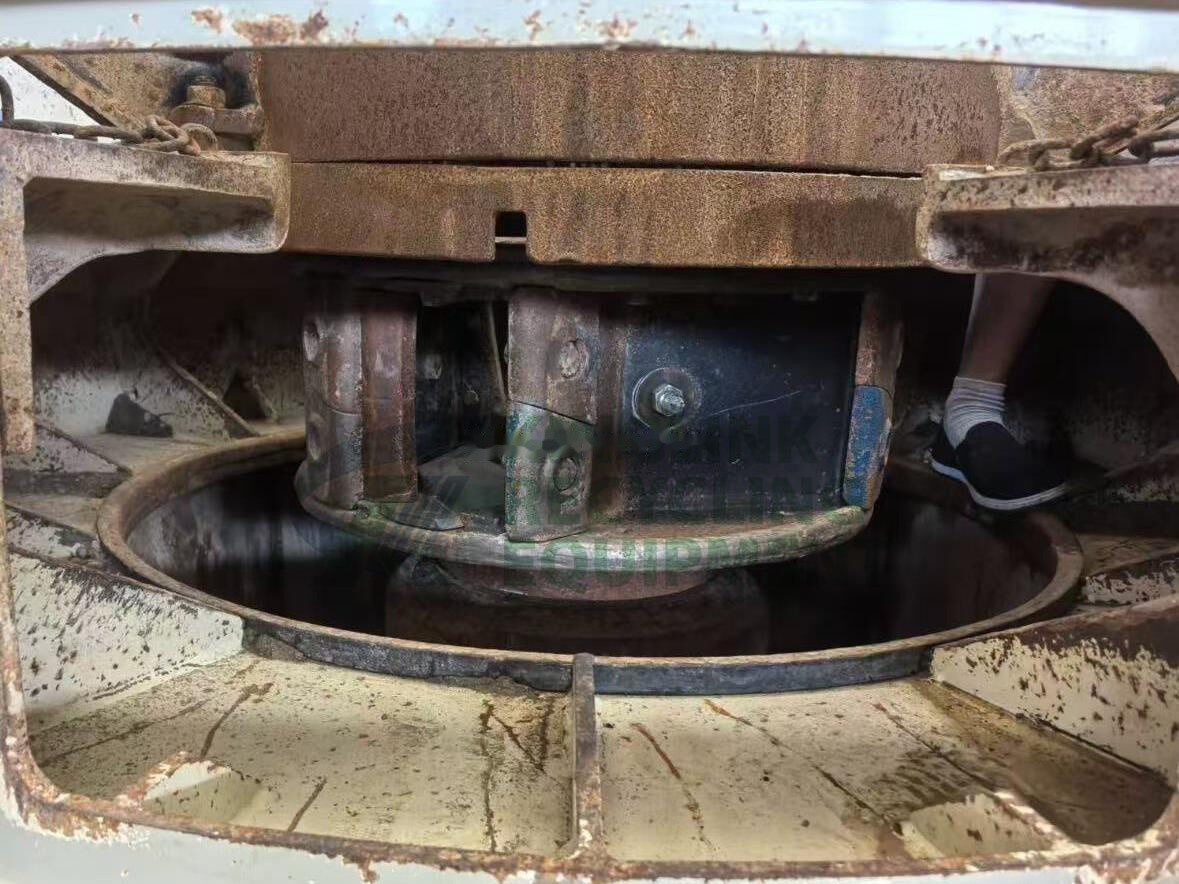 Metso Barmac B6150SE Vertical shaft impact crusher | VSI Crusher - Udarni drobilec: slika 3 Metso Barmac B6150SE Vertical shaft impact crusher | VSI Crusher - Udarni drobilec: slika 3