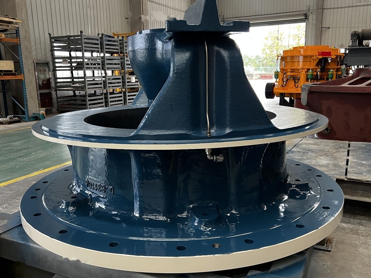 Sandvik CH660 Top Shell - Stožčasti drobilec: slika 1 Sandvik CH660 Top Shell - Stožčasti drobilec: slika 1