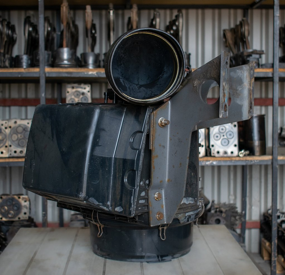 MERCEDES-BENZ ACTROS - ATEGO - Zračni filter za Tovornjak: slika 1 MERCEDES-BENZ ACTROS - ATEGO - Zračni filter za Tovornjak: slika 1