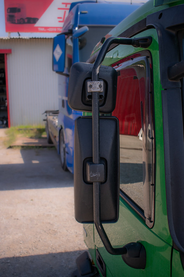 MERCEDES-BENZ ACTROS MP II ARM WITH 2 MIRRORS - PASSENGER - Vzvratno ogledalo za Tovornjak: slika 2 MERCEDES-BENZ ACTROS MP II ARM WITH 2 MIRRORS - PASSENGER - Vzvratno ogledalo za Tovornjak: slika 2