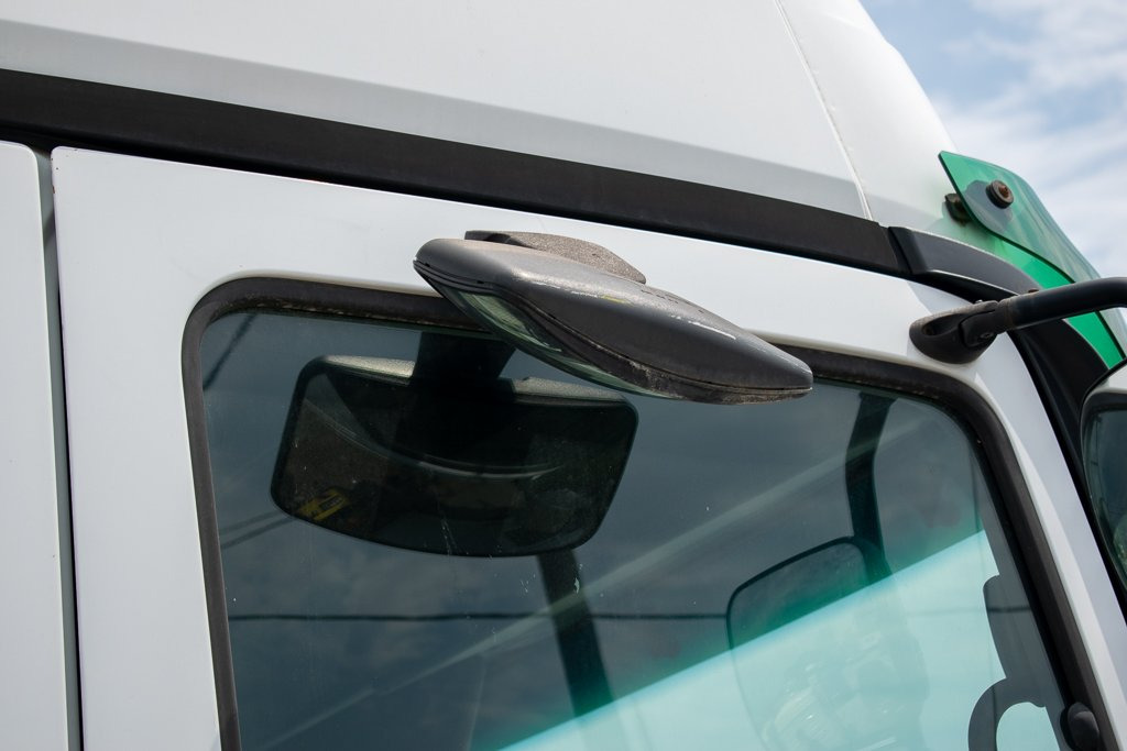 MERCEDES-BENZ ACTROS MP II - PASSENGER - Vzvratno ogledalo za Tovornjak: slika 2 MERCEDES-BENZ ACTROS MP II - PASSENGER - Vzvratno ogledalo za Tovornjak: slika 2