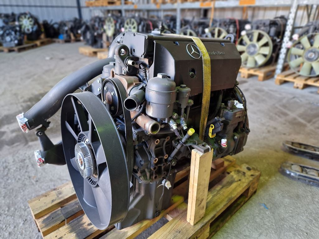 MERCEDES-BENZ ATEGO 220HP EURO 5 - REFURBISHED - Motor za Tovornjak: slika 1 MERCEDES-BENZ ATEGO 220HP EURO 5 - REFURBISHED - Motor za Tovornjak: slika 1