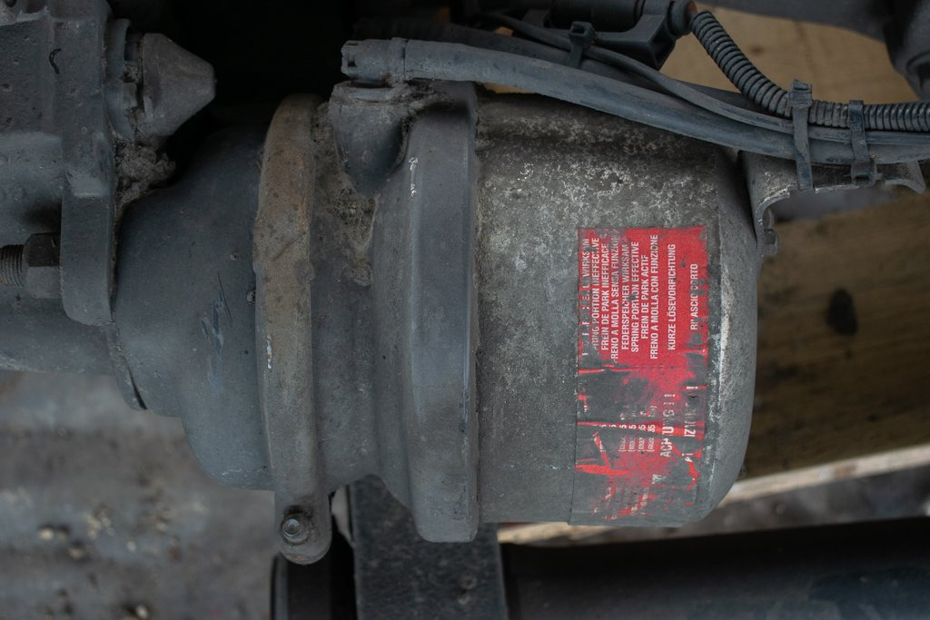 MERCEDES-BENZ ATEGO 8HOLE - DRIVER - Zavorni cilinder za Tovornjak: slika 3 MERCEDES-BENZ ATEGO 8HOLE - DRIVER - Zavorni cilinder za Tovornjak: slika 3