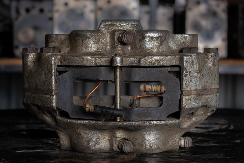 MERCEDES-BENZ SPRINTER ΟΜ601 - DRIVER - Zavorna čeljust za Tovornjak: slika 1 MERCEDES-BENZ SPRINTER ΟΜ601 - DRIVER - Zavorna čeljust za Tovornjak: slika 1