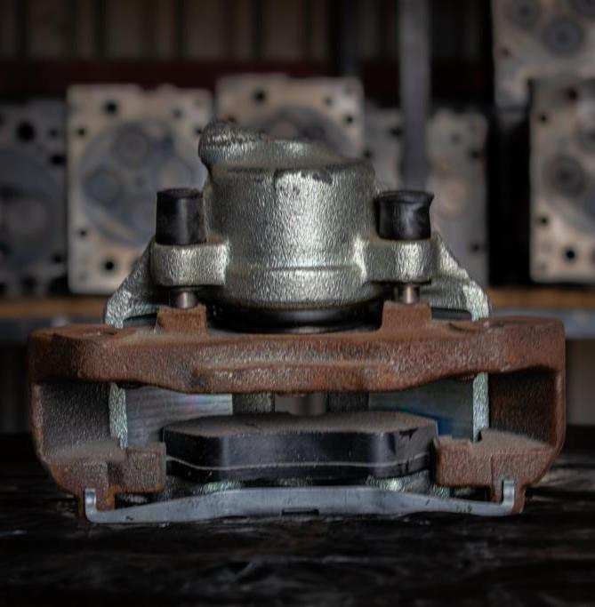 MERCEDES-BENZ SPRINTER OM602 - PASSENGER - Zavorna čeljust za Tovornjak: slika 2 MERCEDES-BENZ SPRINTER OM602 - PASSENGER - Zavorna čeljust za Tovornjak: slika 2