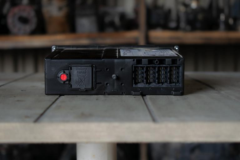 MERCEDES SPRINTER 12V - Tahograf za Tovornjak: slika 3 MERCEDES SPRINTER 12V - Tahograf za Tovornjak: slika 3