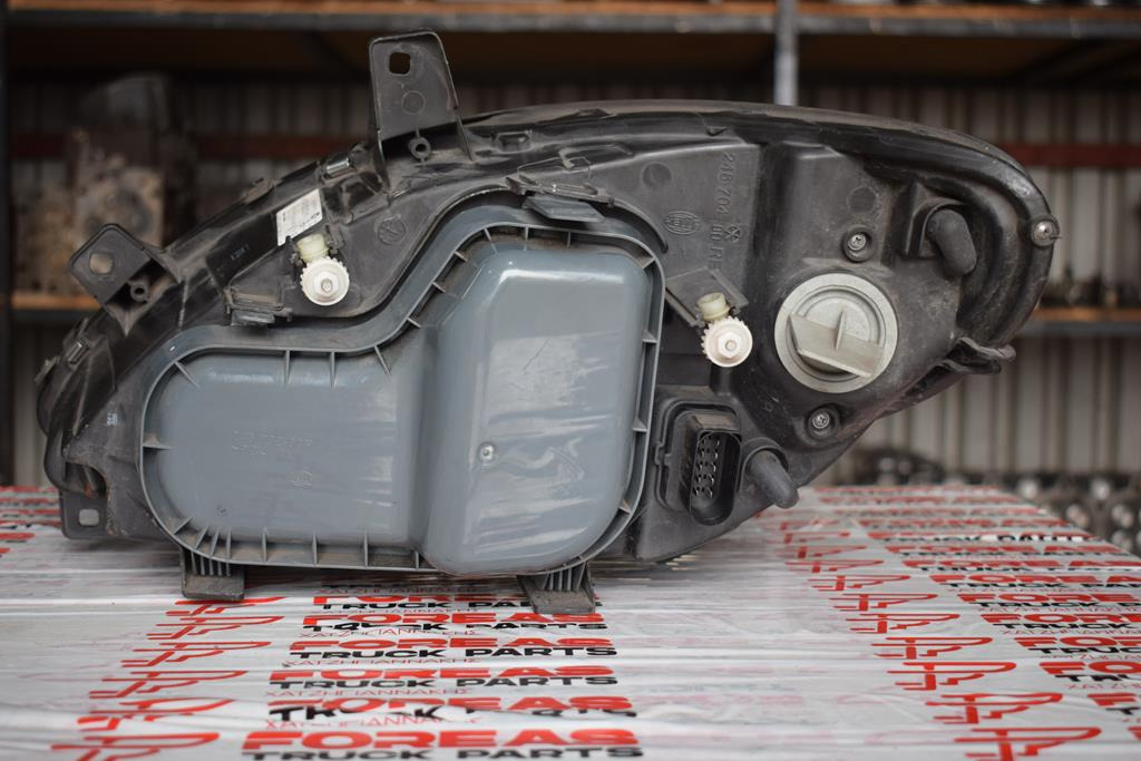 VITO 639 - PASSENGER - Žarometi za Tovornjak: slika 4 VITO 639 - PASSENGER - Žarometi za Tovornjak: slika 4