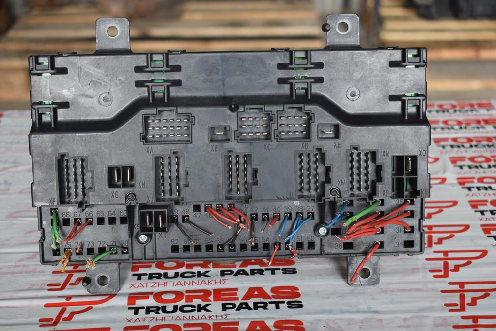 VOLVO  - Varovalka za Tovornjak: slika 3 VOLVO  - Varovalka za Tovornjak: slika 3