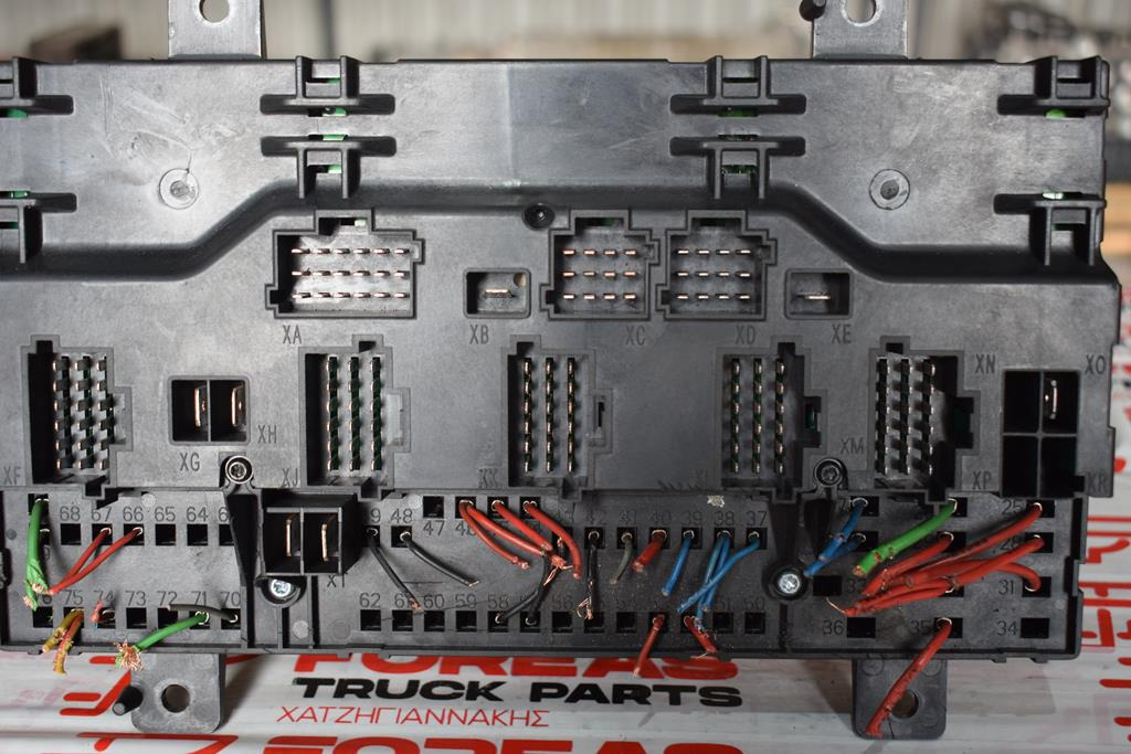 VOLVO  - Varovalka za Tovornjak: slika 4 VOLVO  - Varovalka za Tovornjak: slika 4