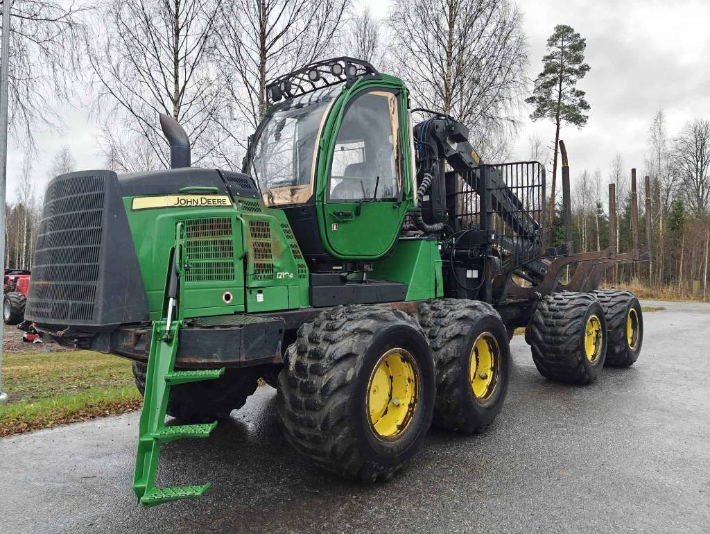John Deere 1210 E IT 4 - Forvarder: slika 1 John Deere 1210 E IT 4 - Forvarder: slika 1
