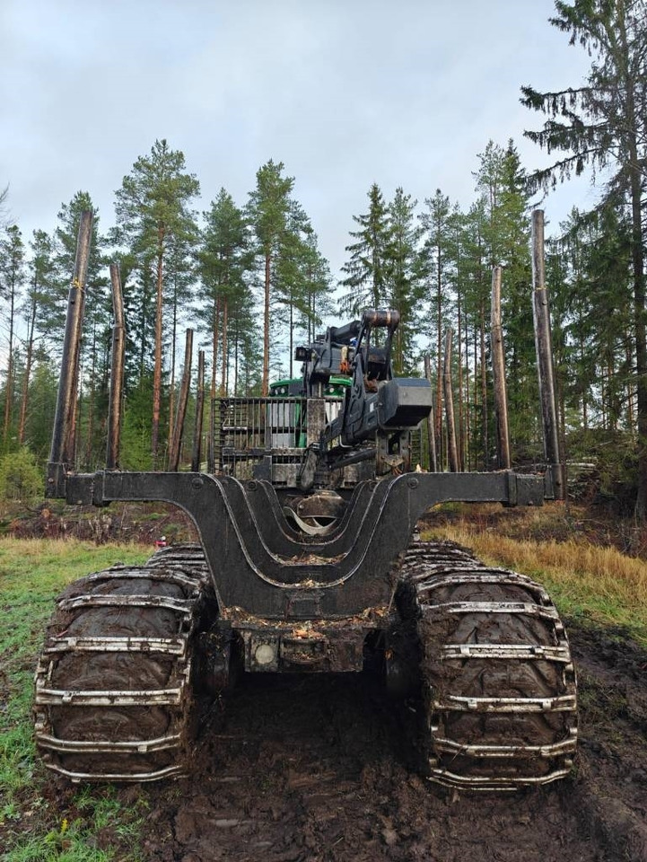 John Deere 1210 G - Forvarder: slika 4 John Deere 1210 G - Forvarder: slika 4