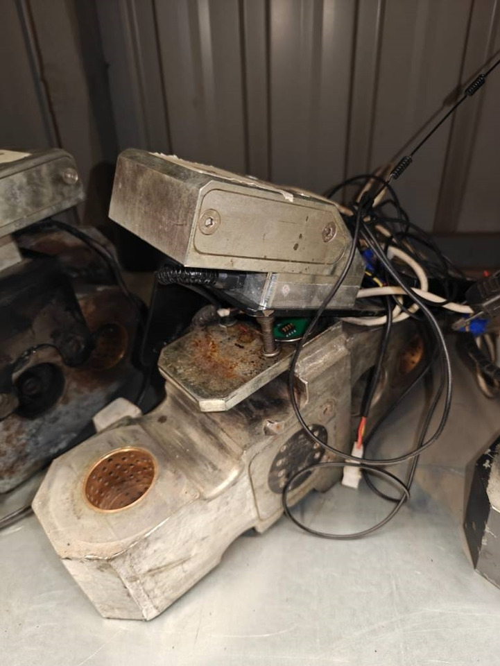 John Deere Bluetooth Scales - Protiutež: slika 3 John Deere Bluetooth Scales - Protiutež: slika 3