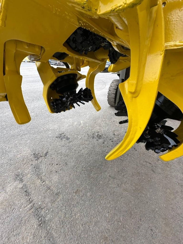 Glava za podiranje John Deere H 414: slika 9 Glava za podiranje John Deere H 414: slika 9