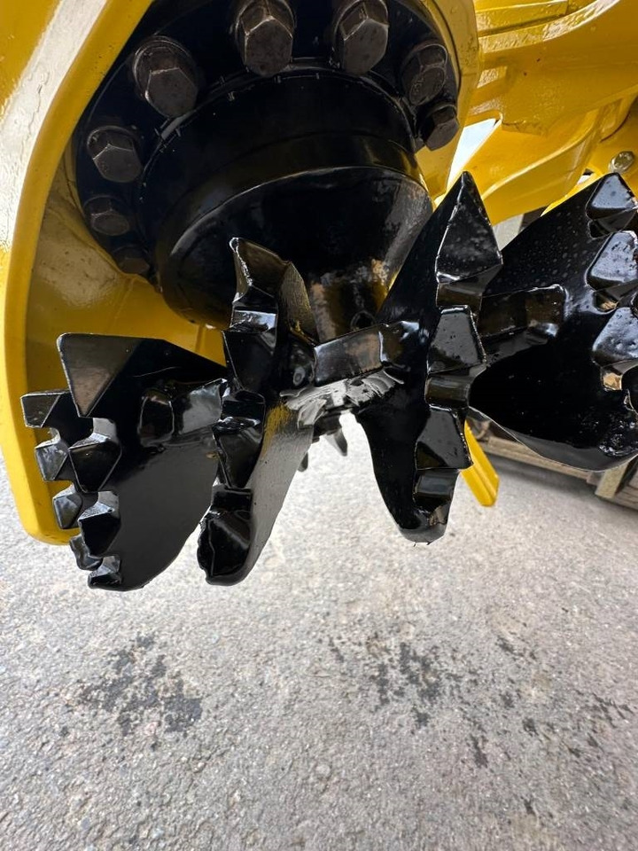 Glava za podiranje John Deere H 414: slika 11 Glava za podiranje John Deere H 414: slika 11