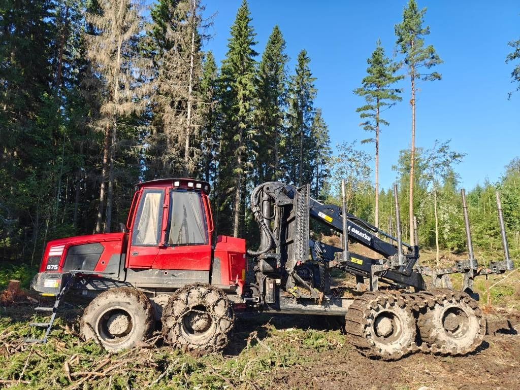 Komatsu 875 - Forvarder: slika 2 Komatsu 875 - Forvarder: slika 2
