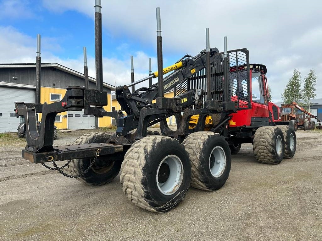 Komatsu 875 - Forvarder: slika 3 Komatsu 875 - Forvarder: slika 3