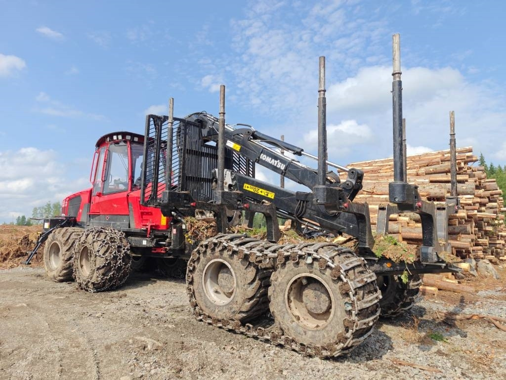 Komatsu 875 - Forvarder: slika 3 Komatsu 875 - Forvarder: slika 3