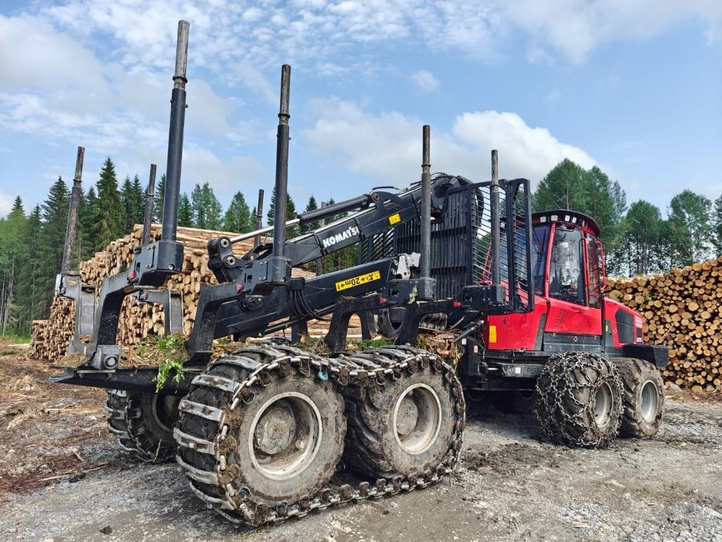 Komatsu 875 - Forvarder: slika 5 Komatsu 875 - Forvarder: slika 5