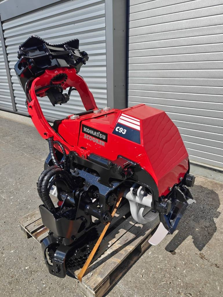 Komatsu C 93 - Glava za podiranje: slika 1 Komatsu C 93 - Glava za podiranje: slika 1