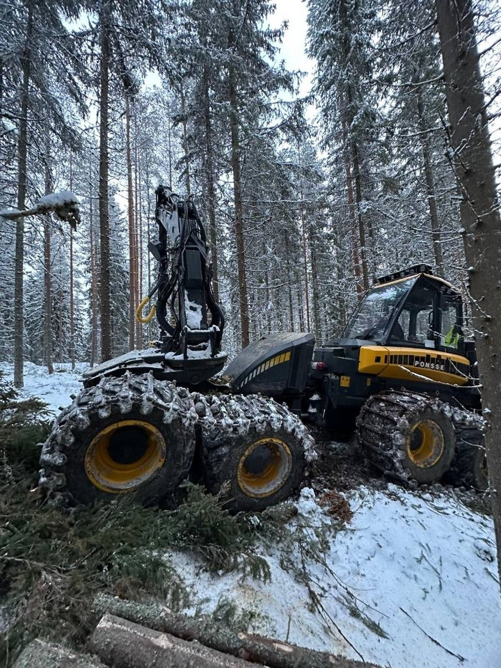 Ponsse Ergo 8W - Gozdarski kombajn: slika 5 Ponsse Ergo 8W - Gozdarski kombajn: slika 5