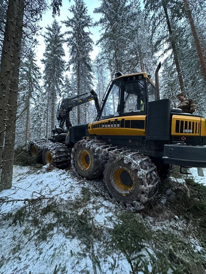 Ponsse Ergo 8W - Gozdarski kombajn: slika 4 Ponsse Ergo 8W - Gozdarski kombajn: slika 4