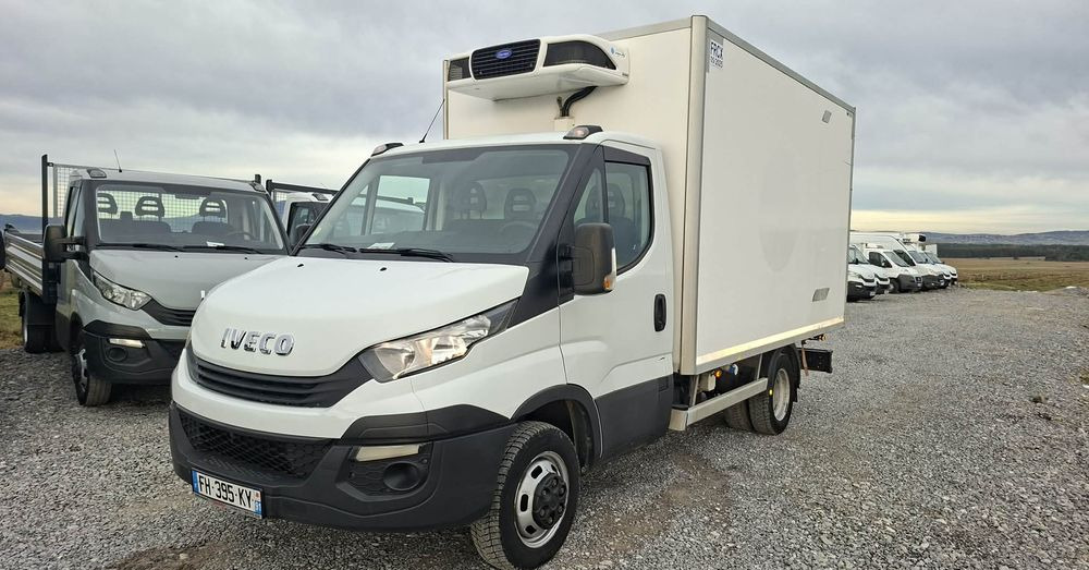 Iveco 35C14, 35C13, 35C12, 35C15 - Hladilno vozilo: slika 2 Iveco 35C14, 35C13, 35C12, 35C15 - Hladilno vozilo: slika 2