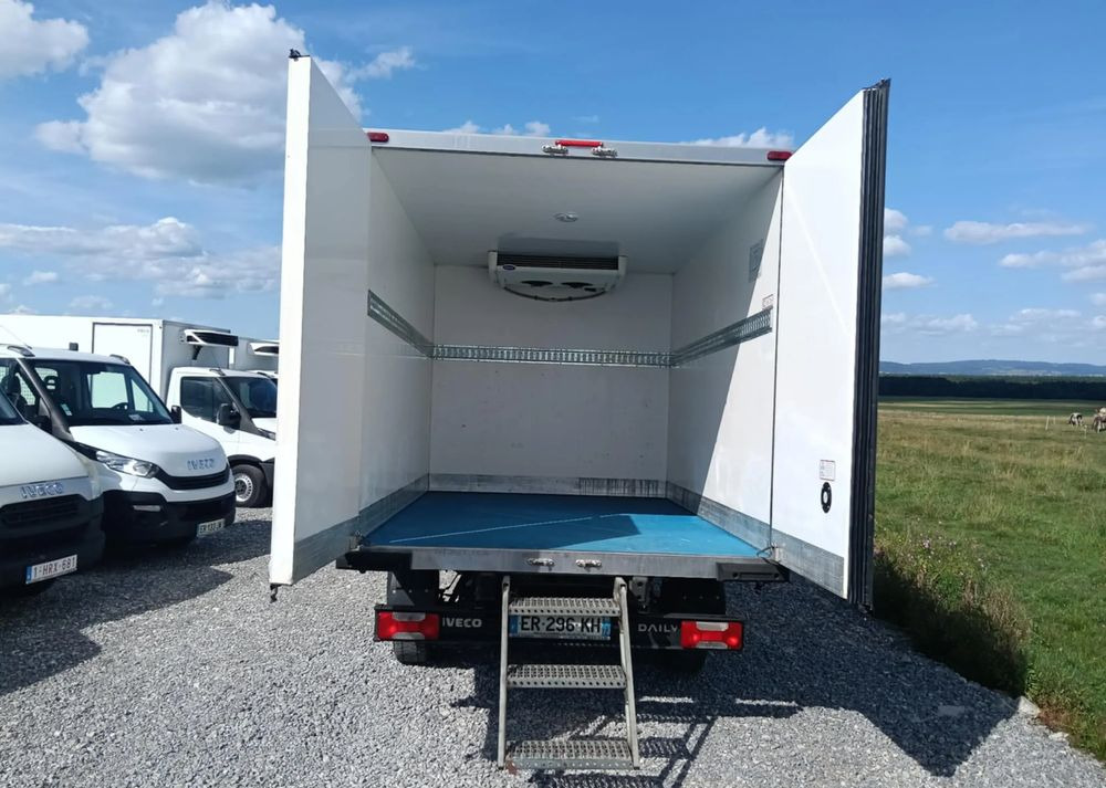 Iveco 35S16, 35S15, 35S14, 35S13, 35C13, 35C14 - Hladilno vozilo: slika 5 Iveco 35S16, 35S15, 35S14, 35S13, 35C13, 35C14 - Hladilno vozilo: slika 5