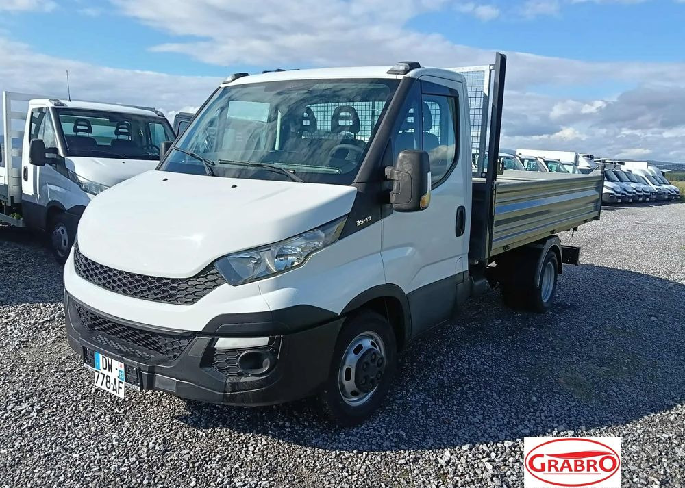 Iveco DAILY 35C13, 35C12, 35C14, 35C15 - Dostavno vozilo prekucnik: slika 1 Iveco DAILY 35C13, 35C12, 35C14, 35C15 - Dostavno vozilo prekucnik: slika 1