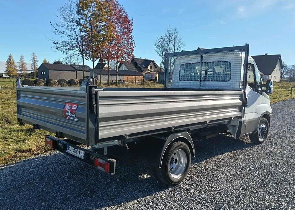 Dostavno vozilo prekucnik Iveco DAILY 35C13, 35C13, 35C15: slika 7