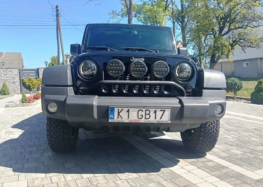 Jeep Wrangler 2.8 CRD Sport - SUV: slika 5 Jeep Wrangler 2.8 CRD Sport - SUV: slika 5