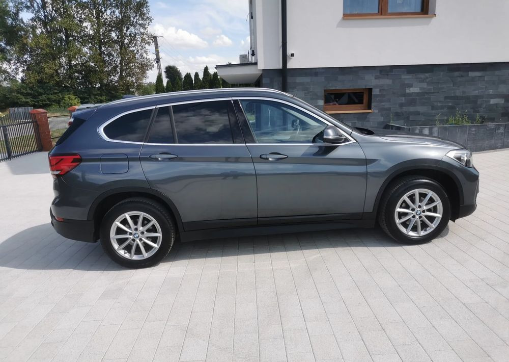 BMW X1 sDrive16d - Karavan: slika 3 BMW X1 sDrive16d - Karavan: slika 3
