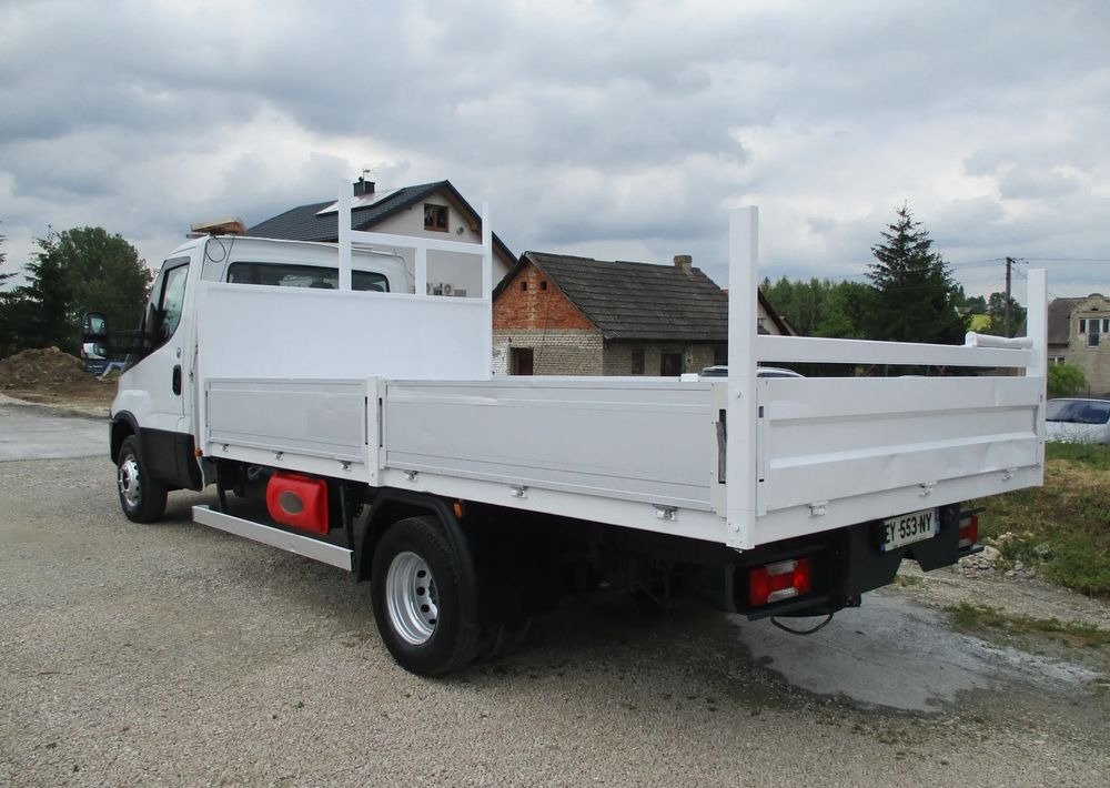 Iveco Daily 3.0 na bliźniaku 70C18 skrzynia, laweta, rama, HDS, 70-180 kiper - Tovornjak s kesonom: slika 5 Iveco Daily 3.0 na bliźniaku 70C18 skrzynia, laweta, rama, HDS, 70-180 kiper - Tovornjak s kesonom: slika 5