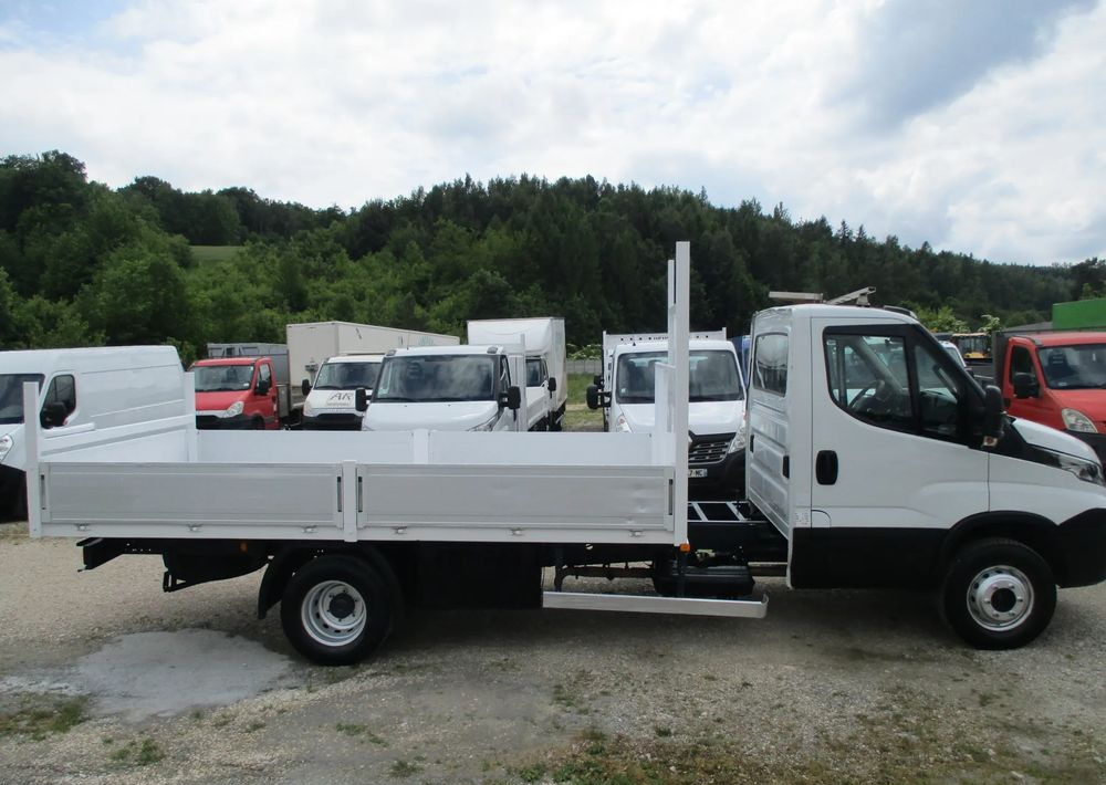 Iveco Daily 3.0 na bliźniaku 70C18 skrzynia, laweta, rama, HDS, 70-180 kiper - Tovornjak s kesonom: slika 2 Iveco Daily 3.0 na bliźniaku 70C18 skrzynia, laweta, rama, HDS, 70-180 kiper - Tovornjak s kesonom: slika 2