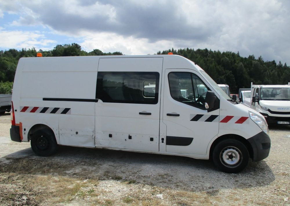 Renault Master L3H2 doka 7-osobowy Dubel 125dCi Brygadówka - Furgon: slika 4 Renault Master L3H2 doka 7-osobowy Dubel 125dCi Brygadówka - Furgon: slika 4
